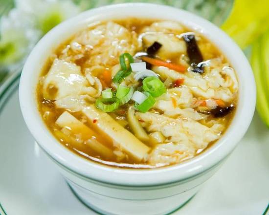 Order Hot and Sour Soup food online from Dragon Palace store, Gresham on bringmethat.com