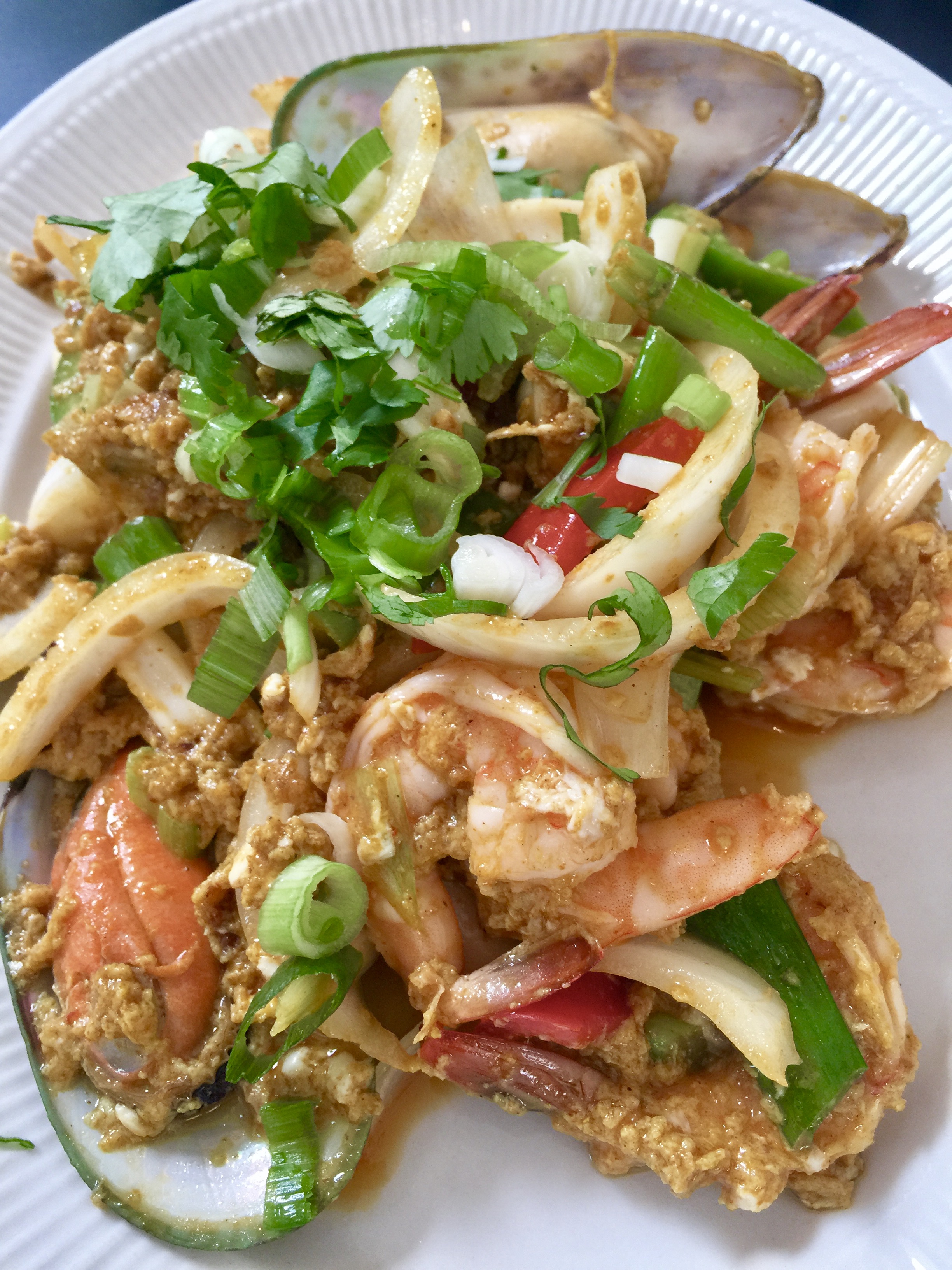 Order Seafood In Yellow Curry Powder  food online from Rice Thai Cuisine store, Ventura on bringmethat.com