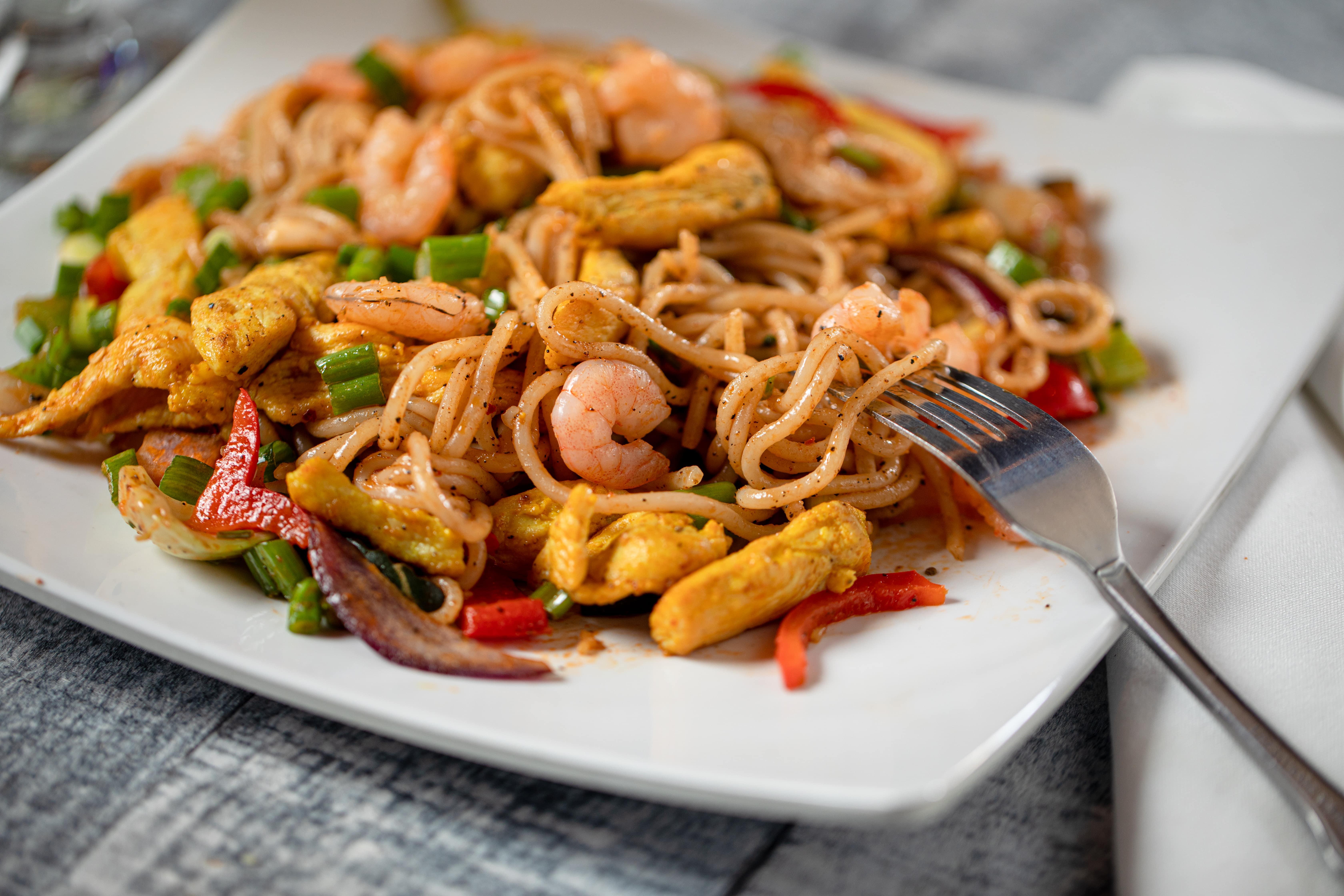 Order Shrimp Schezwan Noodles food online from Yummefy Asian Restaurant store, Birmingham on bringmethat.com