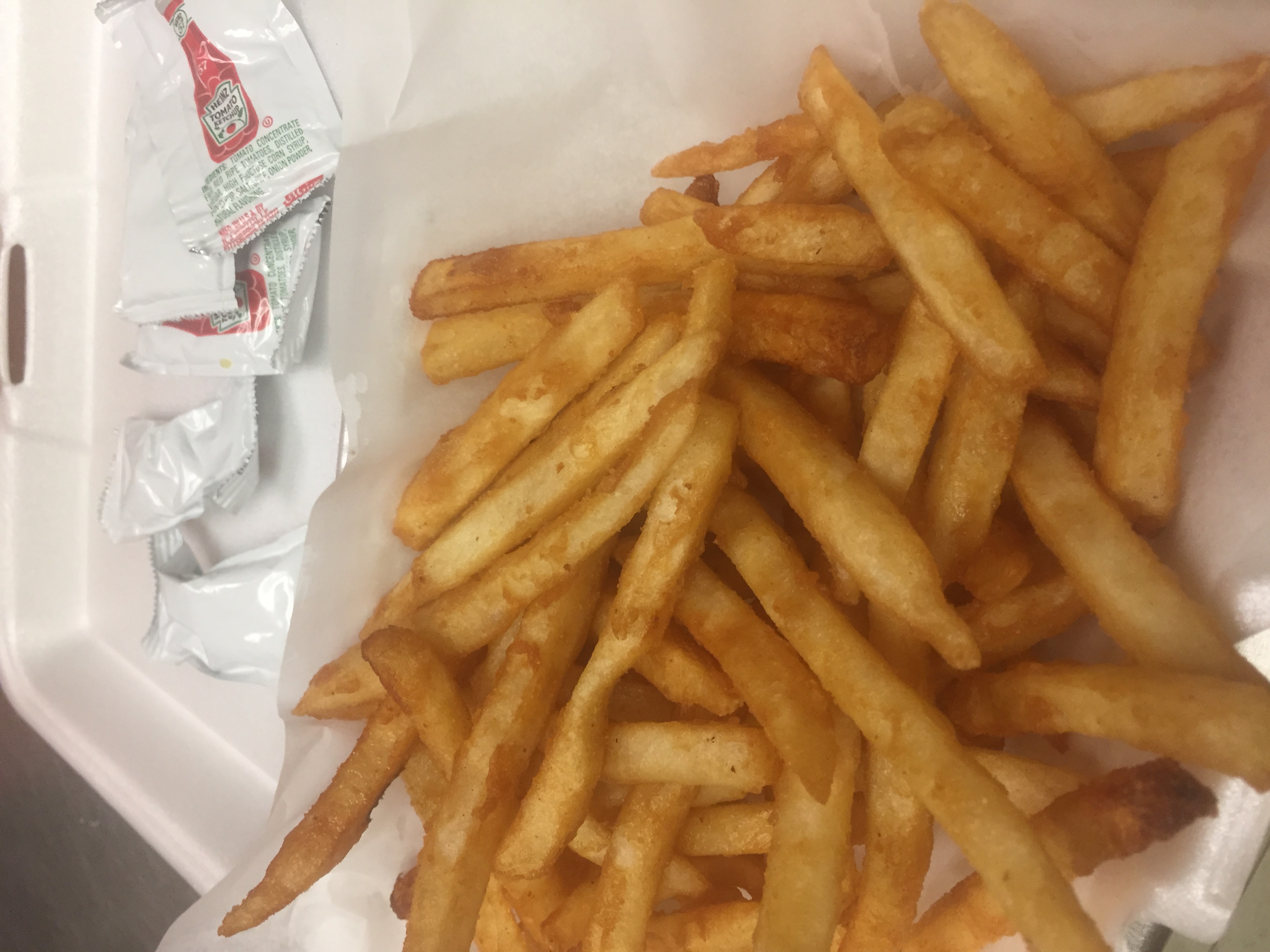 Order Large French Fries food online from Gusto Pizza store, Delmar on bringmethat.com