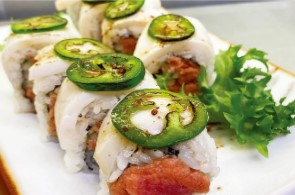 Order 205. Hola Roll  food online from Maguro Sushi House store, Rochelle Park on bringmethat.com
