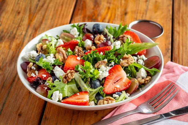 Order Berry & Goat Cheese Side Salad food online from Uno Pizzeria & Grill store, Lake Delton on bringmethat.com