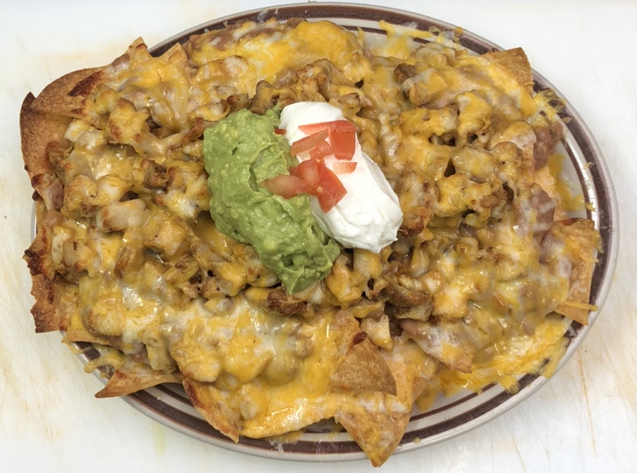Order MEAT NACHOS  food online from Papis Tacos y Gorditas store, Paso Robles on bringmethat.com