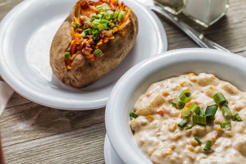 Order Bowl of Soup and Baked Potato Combo food online from Big Mike's Sports Bar & Grill store, Denham Springs on bringmethat.com