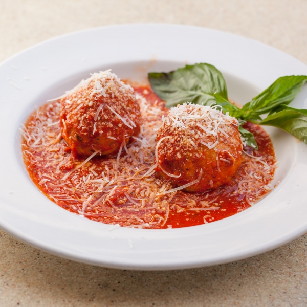 Order Turkey Meatballs and Marinara  food online from That Pizza Place store, Los Angeles on bringmethat.com
