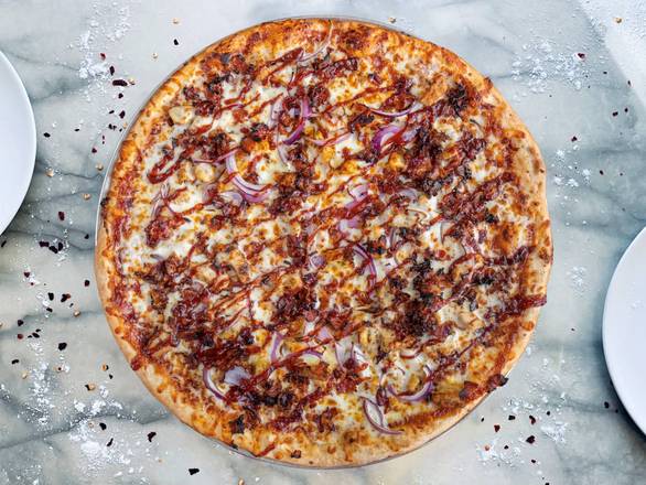 Order Piper's BBQ Pit Chicken Pizza food online from Powerbomb Pizza store, Huntington Beach on bringmethat.com