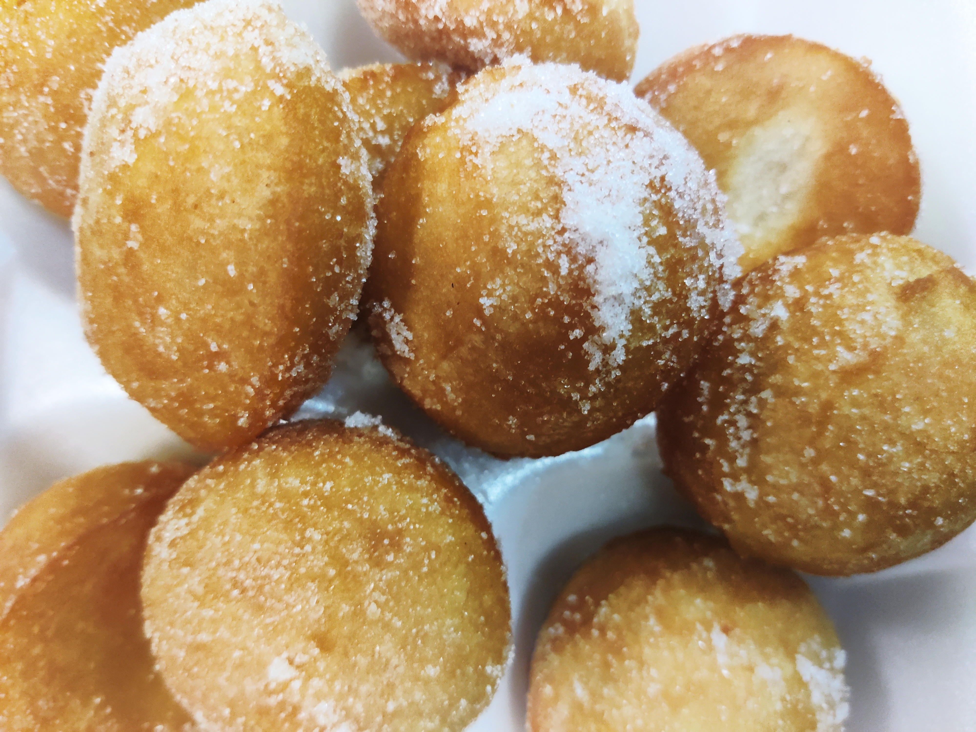 Order Sweet Doughnut food online from Chang's Chinese Restaurant store, Tuscaloosa on bringmethat.com