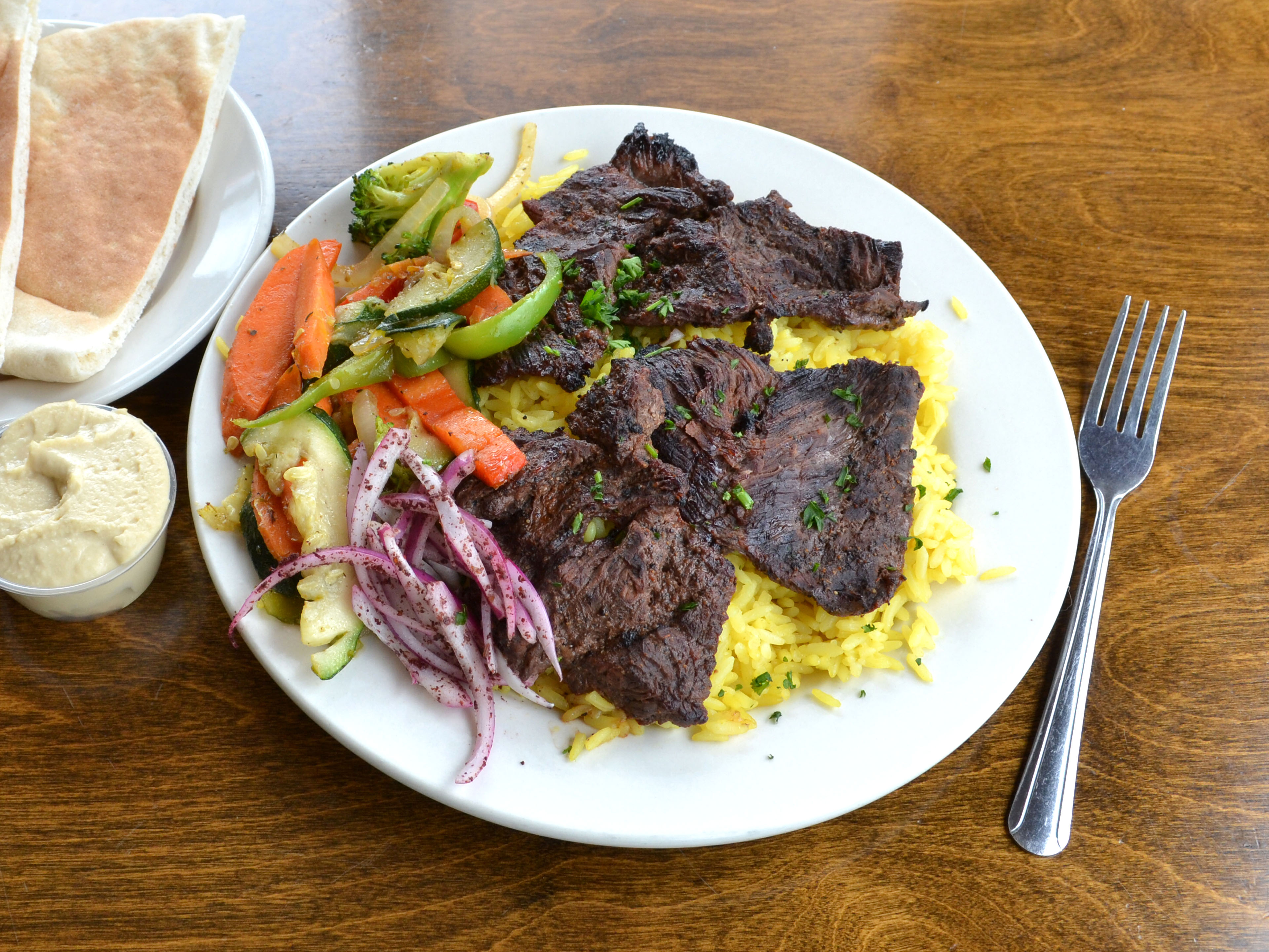 Order Beef Shish Kabob Entree food online from Jerusalem cafe-lombard store, Lombard on bringmethat.com