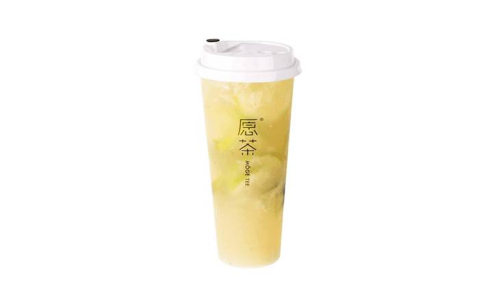 Order Fresh Lemon Green Tea (爆柠绿茶) (24 oz) food online from moge tea store, Quincy on bringmethat.com