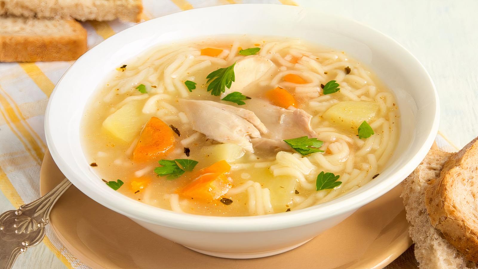 Order Vegetable Chicken Soup food online from Mr.&Mrs.Gyro store, Glassboro on bringmethat.com