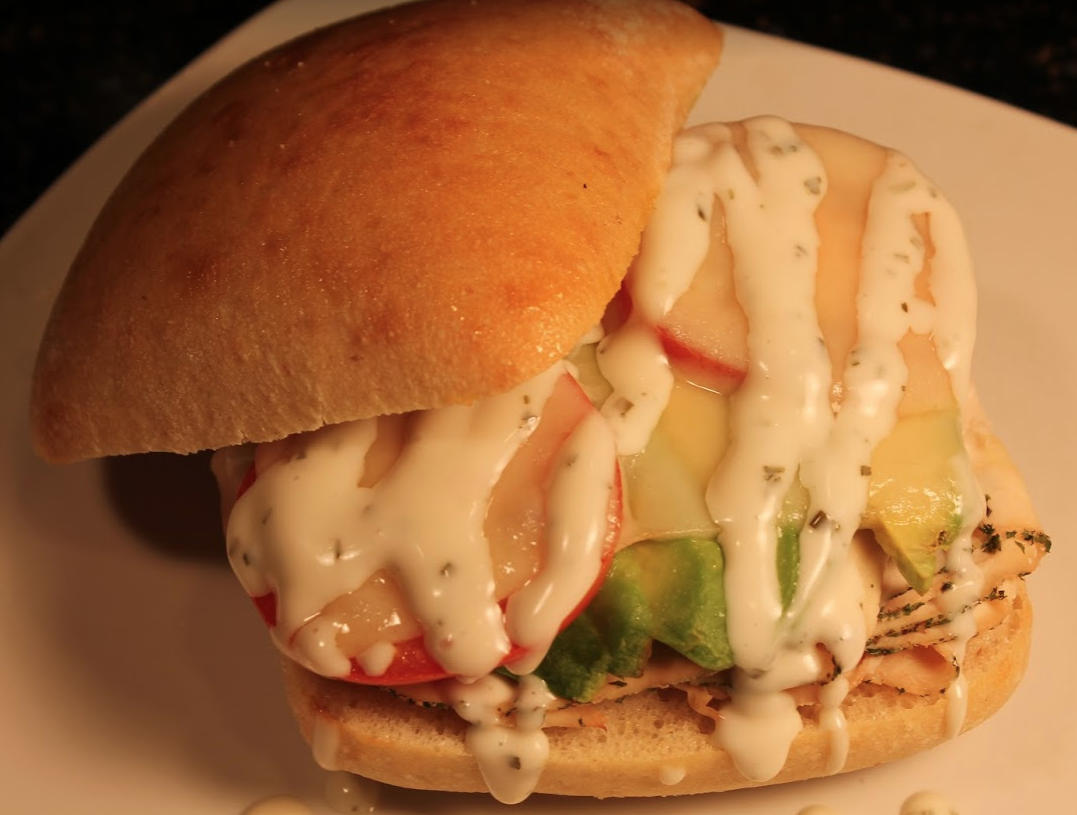 Order Chicado Sandwich food online from Lunchbox Deli store, Grosse Pointe on bringmethat.com