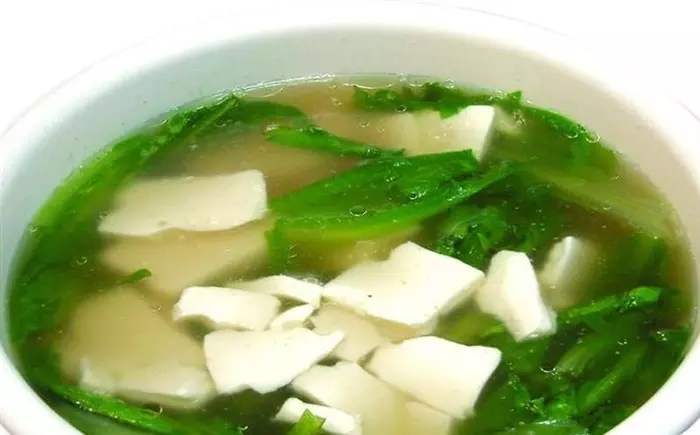Order SC8. Green Vegetable Tofu Soup 素菜豆腐汤 food online from Shu Chinese Restaurant store, Guilderland on bringmethat.com