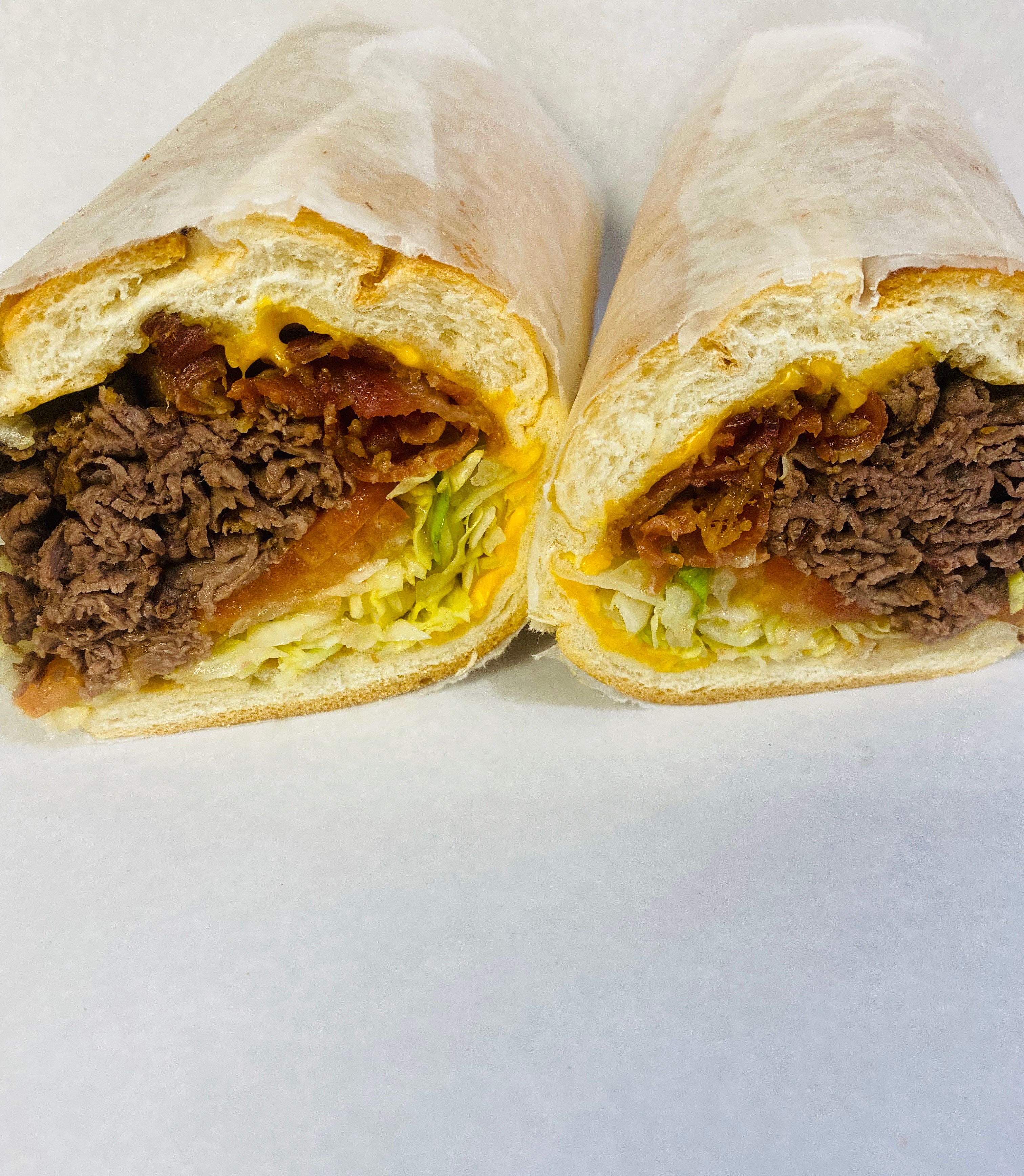 Order Manhattan Melt Sandwich food online from New Z Deli & Grill store, Freeport on bringmethat.com