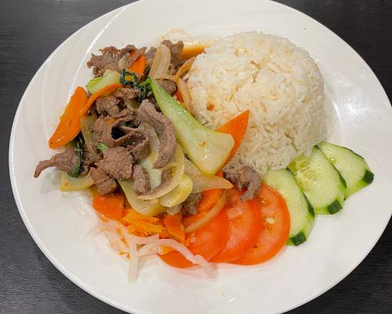 Order R3 Beef and onion with Rice food online from Indochine Restaurant store, New Brunswick on bringmethat.com