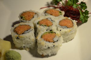 Order Spicy Tuna Maki food online from Gari Sushi store, Chicago on bringmethat.com