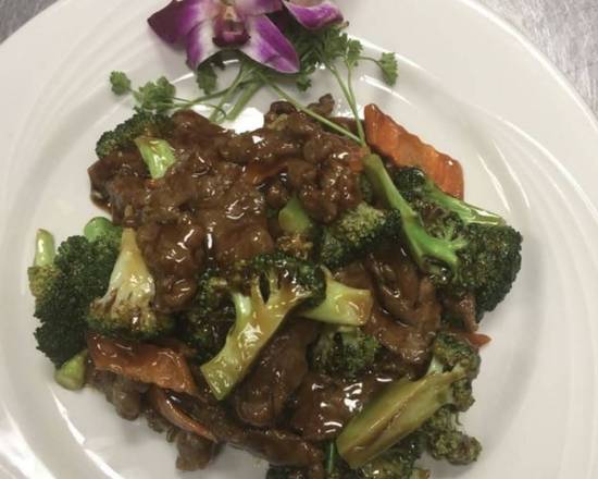 Order Broccoli food online from Asian Bistro store, Antioch on bringmethat.com