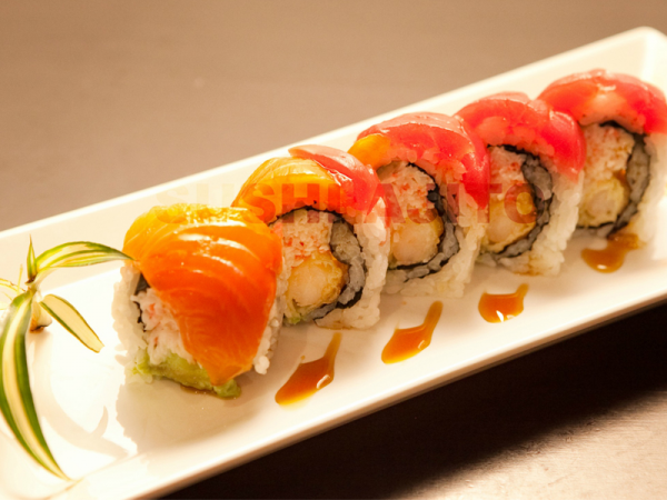 Order Lion King Roll food online from Sushi Ajito store, Los Angeles on bringmethat.com