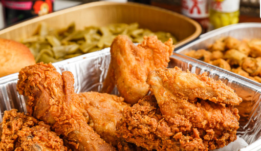 Order (8 pc.) Mixed Chicken food online from Minnie's Uptown Restaurant store, Columbus on bringmethat.com