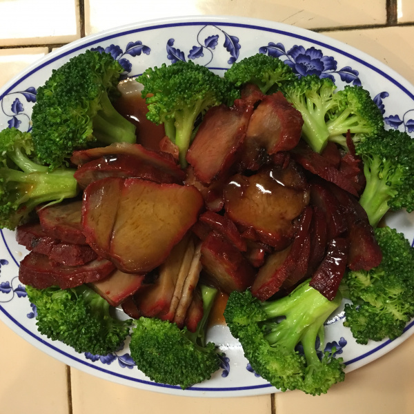 Order Honey BBQ Pork Slices food online from Lucky Bamboo Chinese Restaurant store, Modesto on bringmethat.com