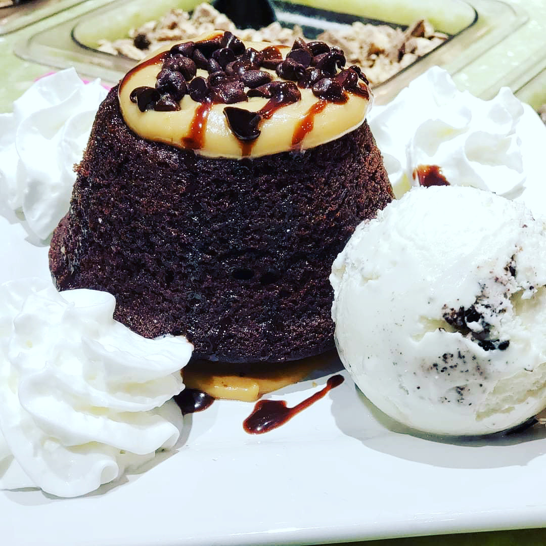 Order Peanut butter lava cake  food online from Chris Pizza store, Clifton on bringmethat.com