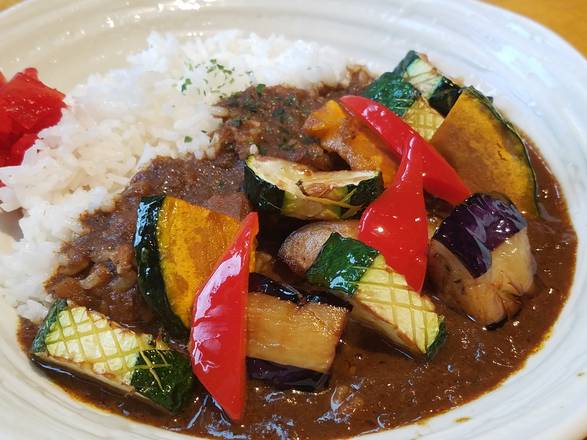 Order Veggie Curry food online from Shigezo store, Portland on bringmethat.com