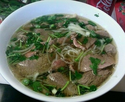 Order Well Done Steak Noodle Soup food online from Pho Saigon Star store, San Diego on bringmethat.com