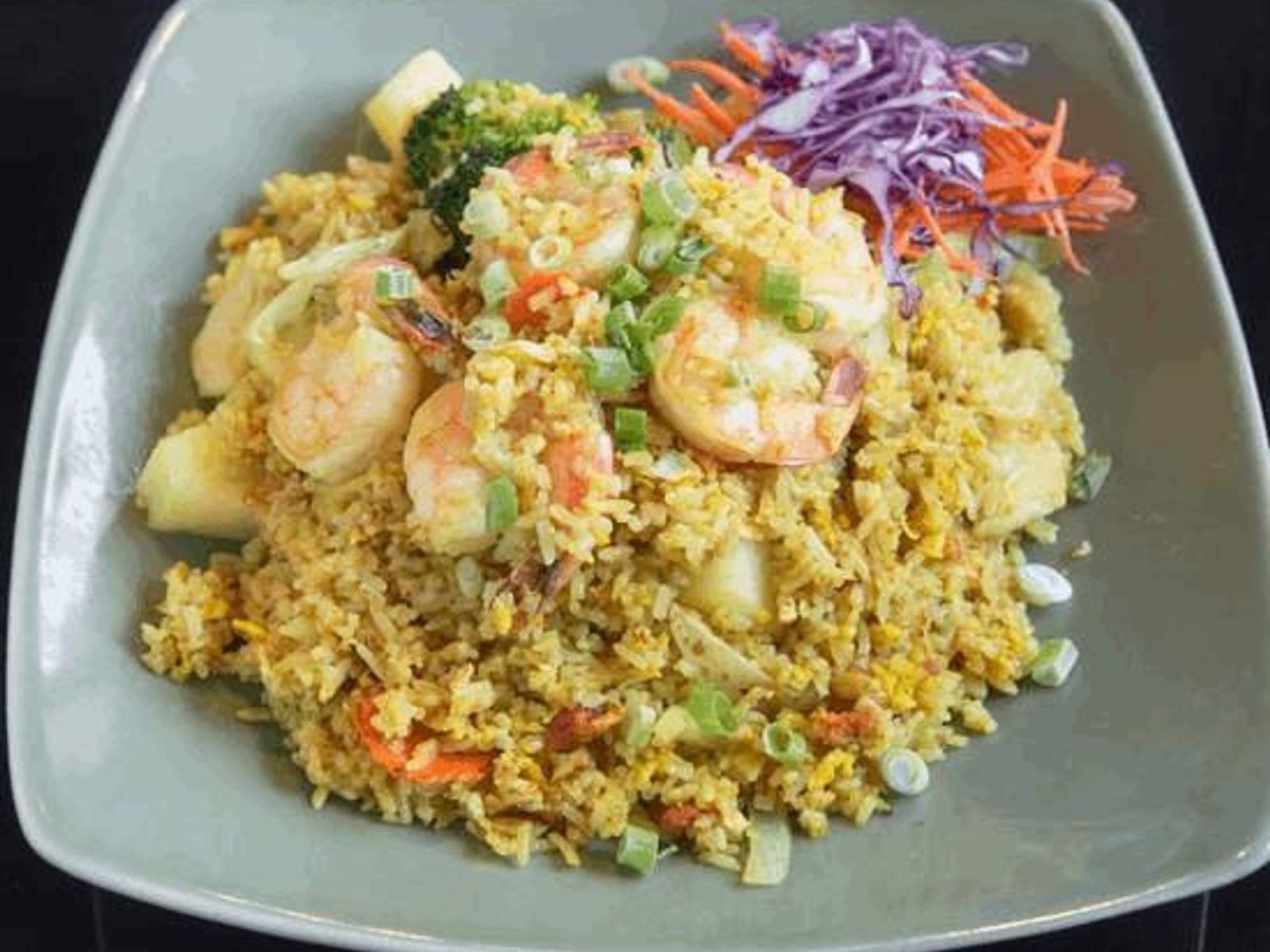 Order Curry Fried Rice food online from Thai Thani Kitchen store, Seattle on bringmethat.com