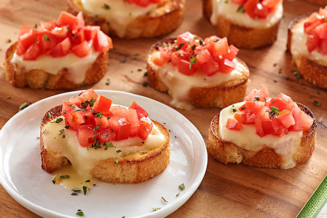 Order Bruschetta food online from Two Cousins Paradise store, Paradise on bringmethat.com
