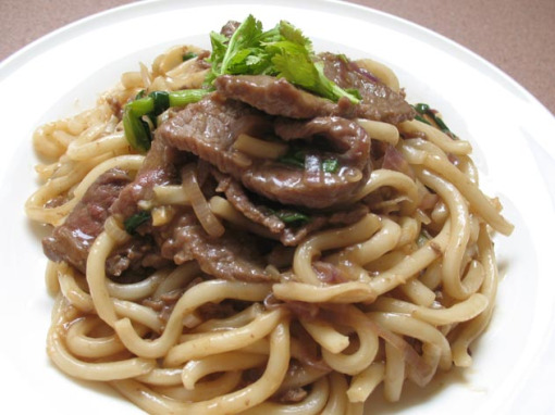 Order Beef Yaki Udon food online from Abi sushi store, Astoria on bringmethat.com