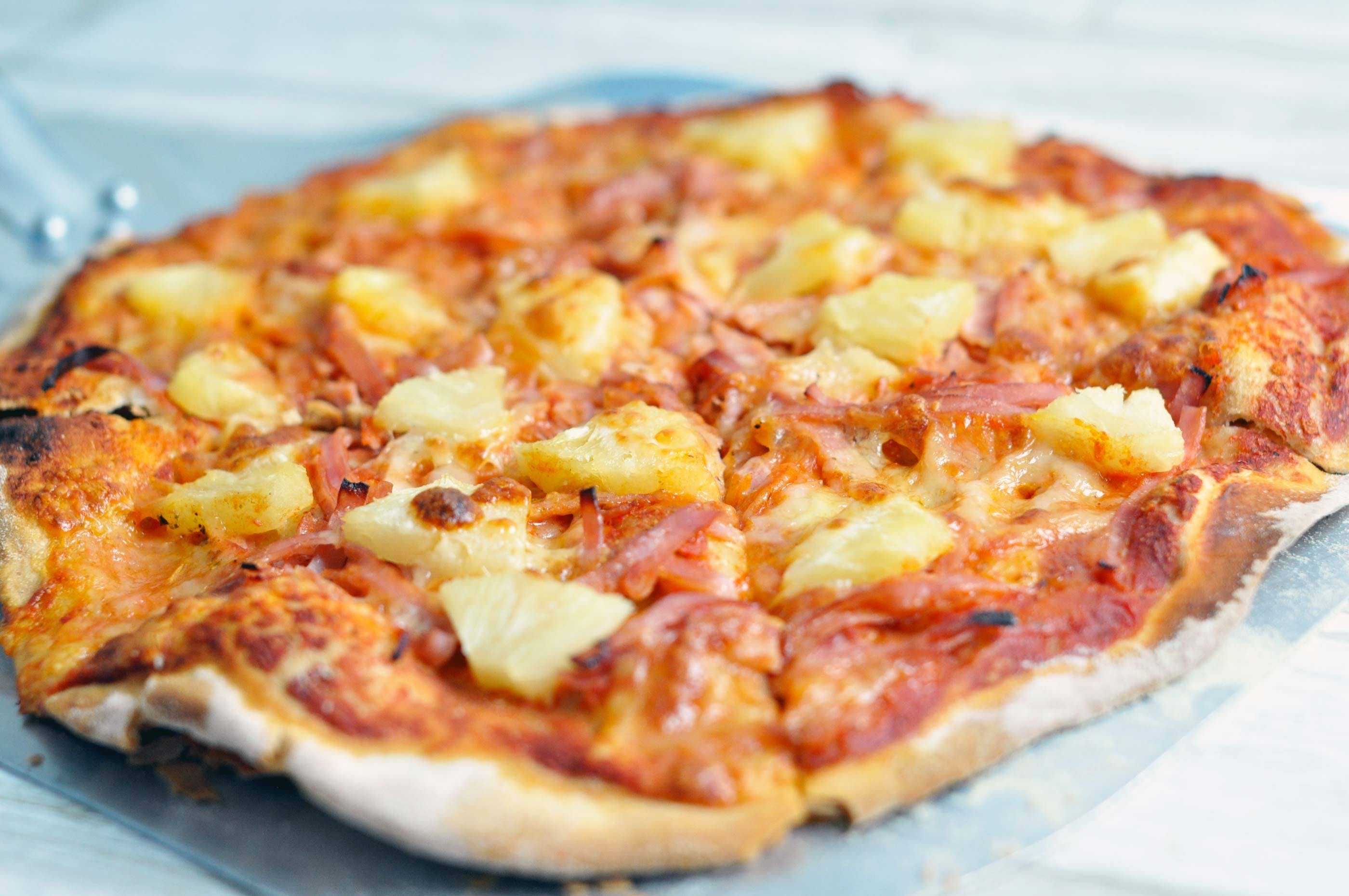 Order Hawaiian Pizza - 14" food online from Pizza Joint store, Pinellas Park on bringmethat.com