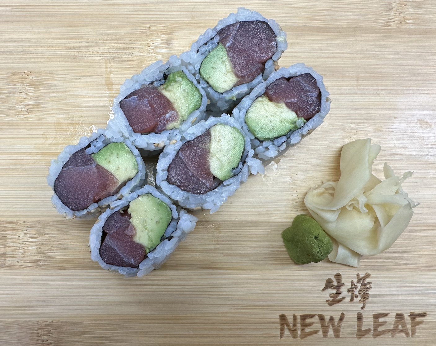 Order Tuna Avocado Roll food online from New Leaf Chinese & Japanese Cuisine store, Philadelphia on bringmethat.com