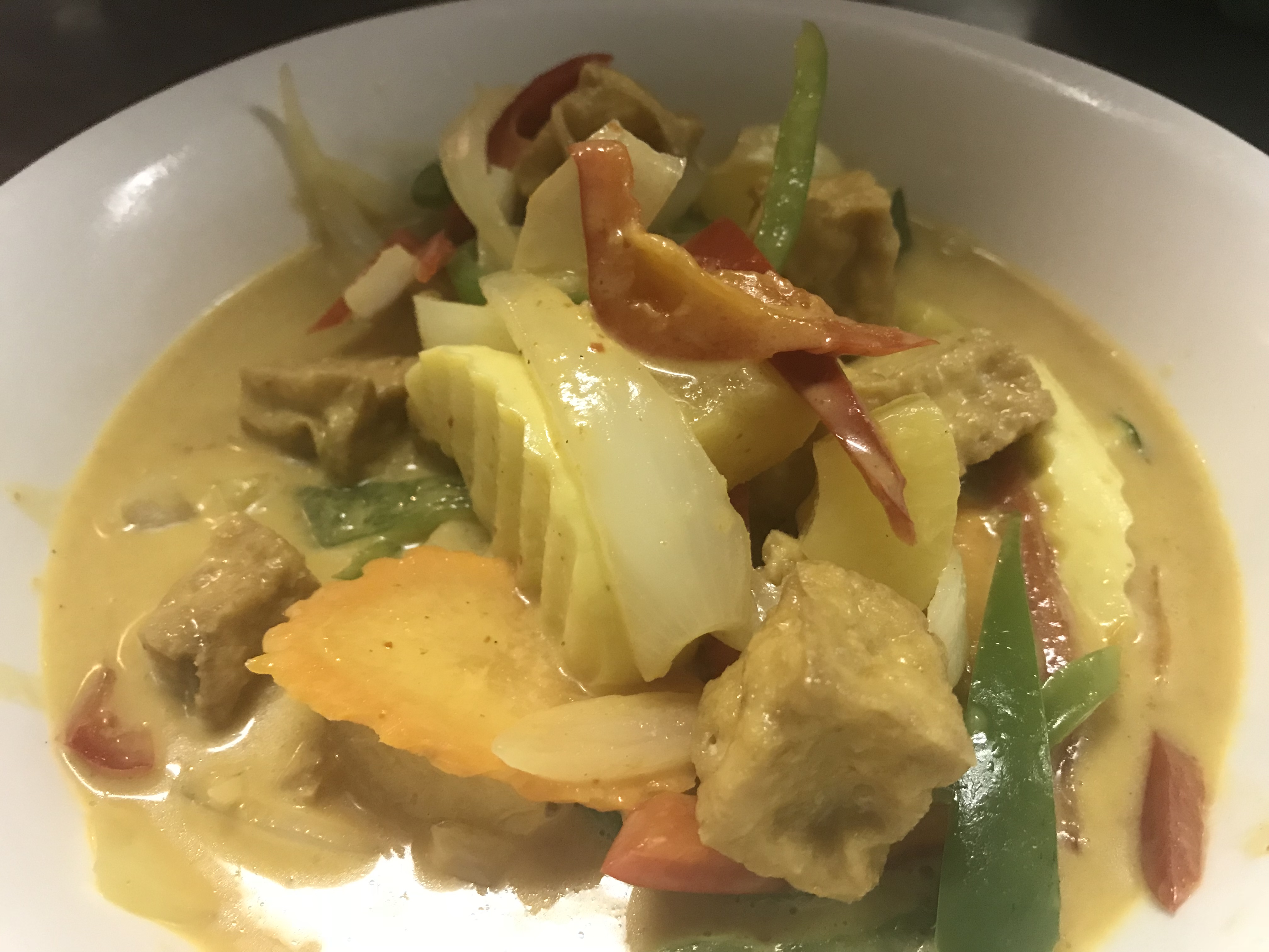 Order Yellow Curry food online from Krua Khun Yah store, Ashland on bringmethat.com