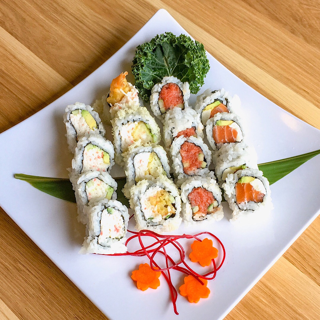 Order Roll Combo food online from Rollstop Sushi store, San Pedro on bringmethat.com