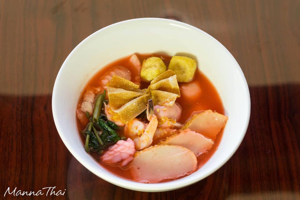 Order 20. Hot and Sour Soup  food online from Manna Thai store, North Highlands on bringmethat.com