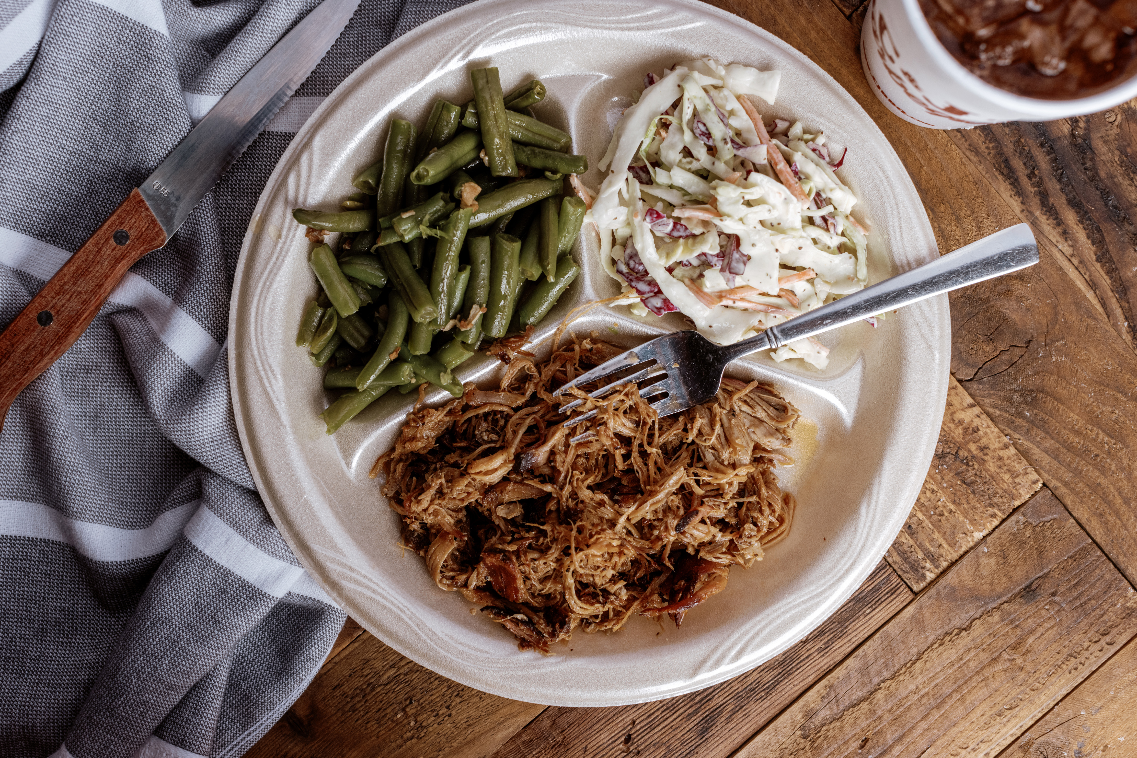 Order Pulled Pork Plate food online from C&J Barbeque store, College Station on bringmethat.com