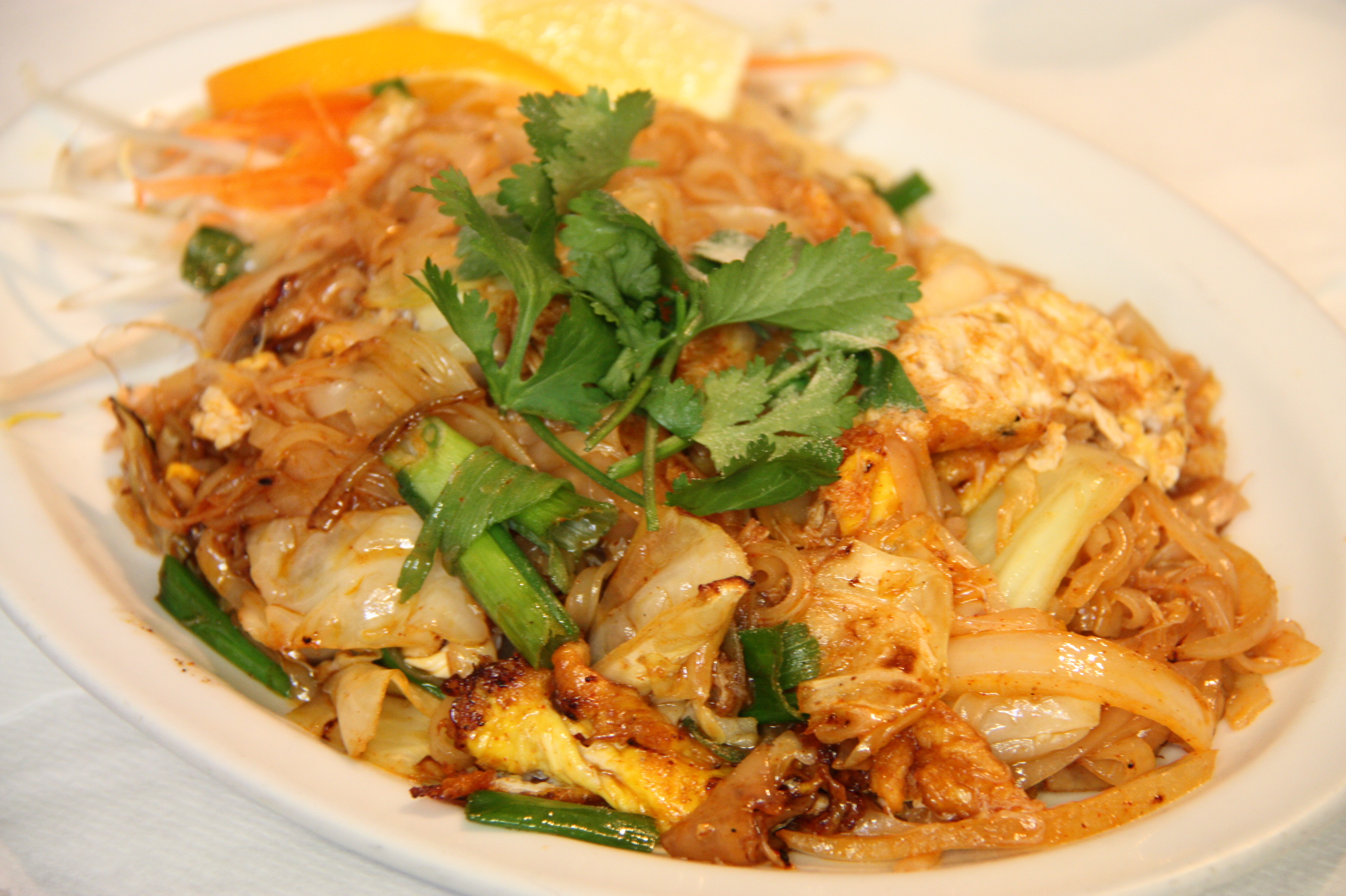 Order Crab Noodle food online from Ploy Ii-Thai Cuisine store, San Francisco on bringmethat.com