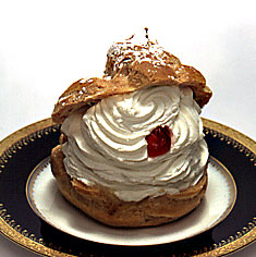 Order Cream Puff food online from Mozzicato Depasquale Bakery Pastry Shop & Cafe store, Wallingford on bringmethat.com