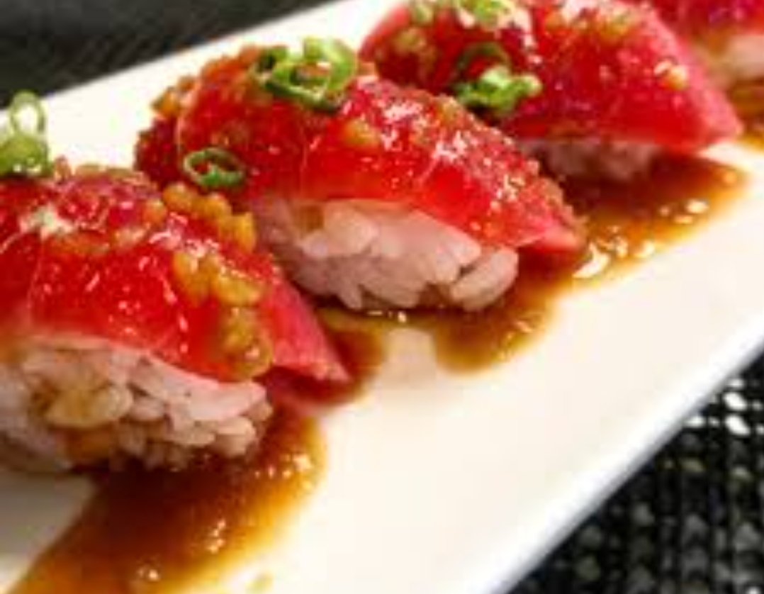 Order Garlic Tuna food online from Sushi Mon store, Las Vegas on bringmethat.com