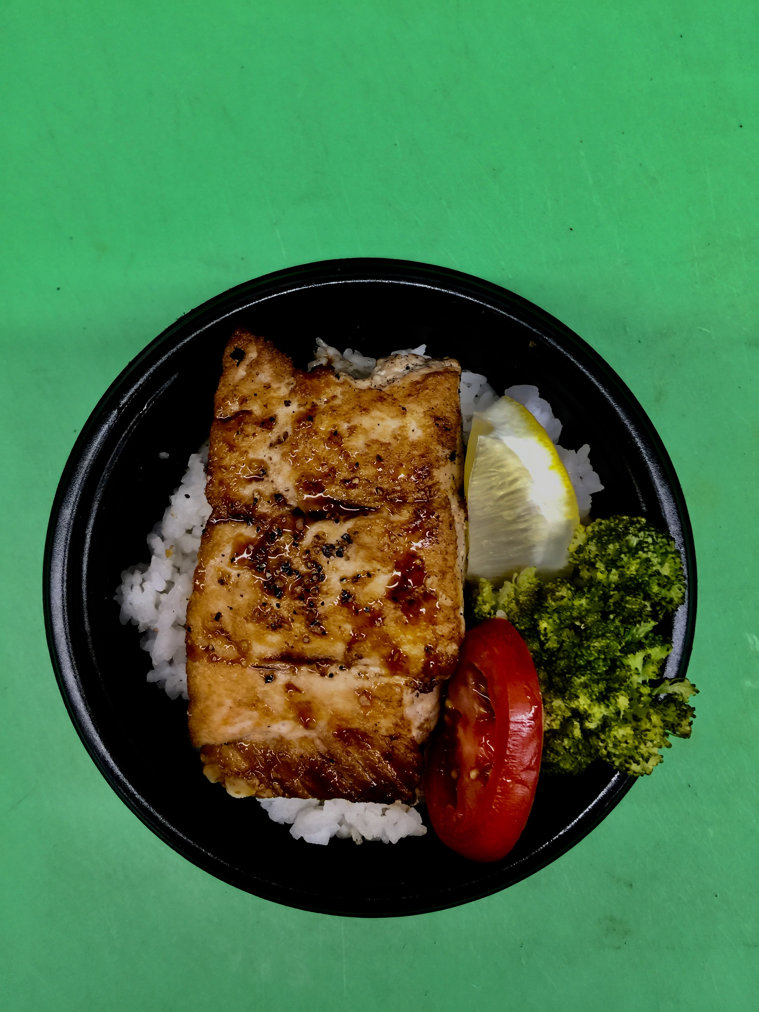 Order 62. Salmon Bowl food online from Blue Ocean Seafood & Steak store, Honolulu on bringmethat.com