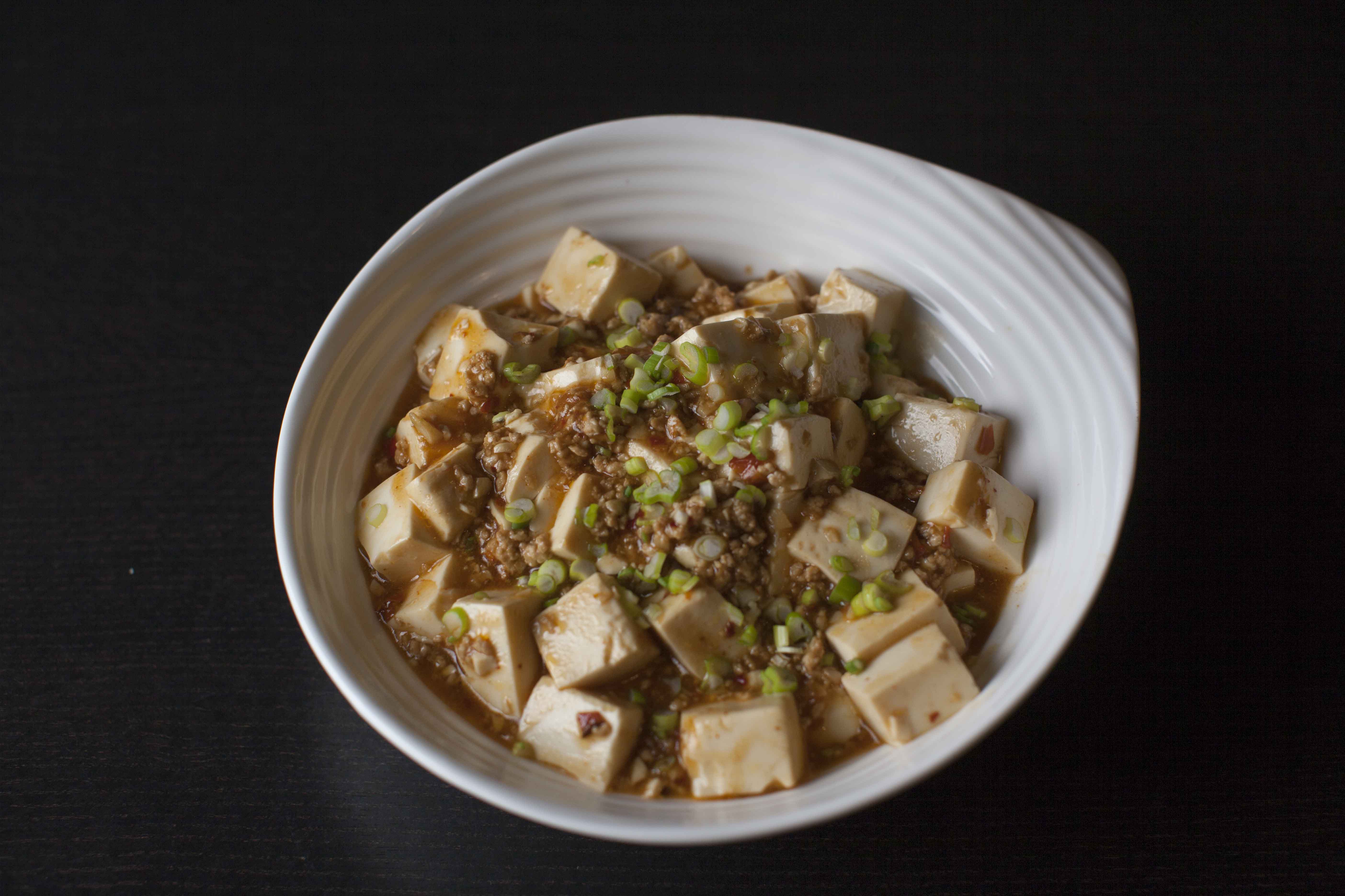Order D9. Spicy Tofu with Minced Pork food online from Icho Izakaya Fusion Cuisine store, Temple City on bringmethat.com