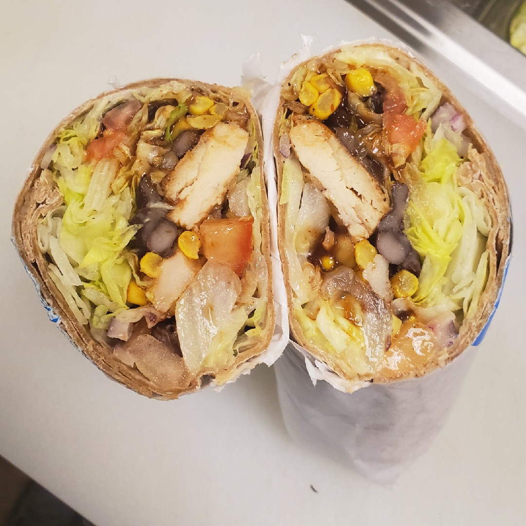 Order BBQ Chicken Wrap food online from Ove Pizzeria store, Studio City on bringmethat.com