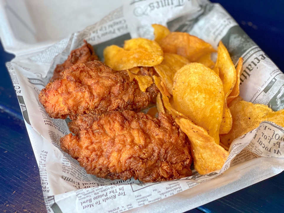 Order Chicken Tenders food online from Blue Dog Tavern store, Grand Rapids on bringmethat.com