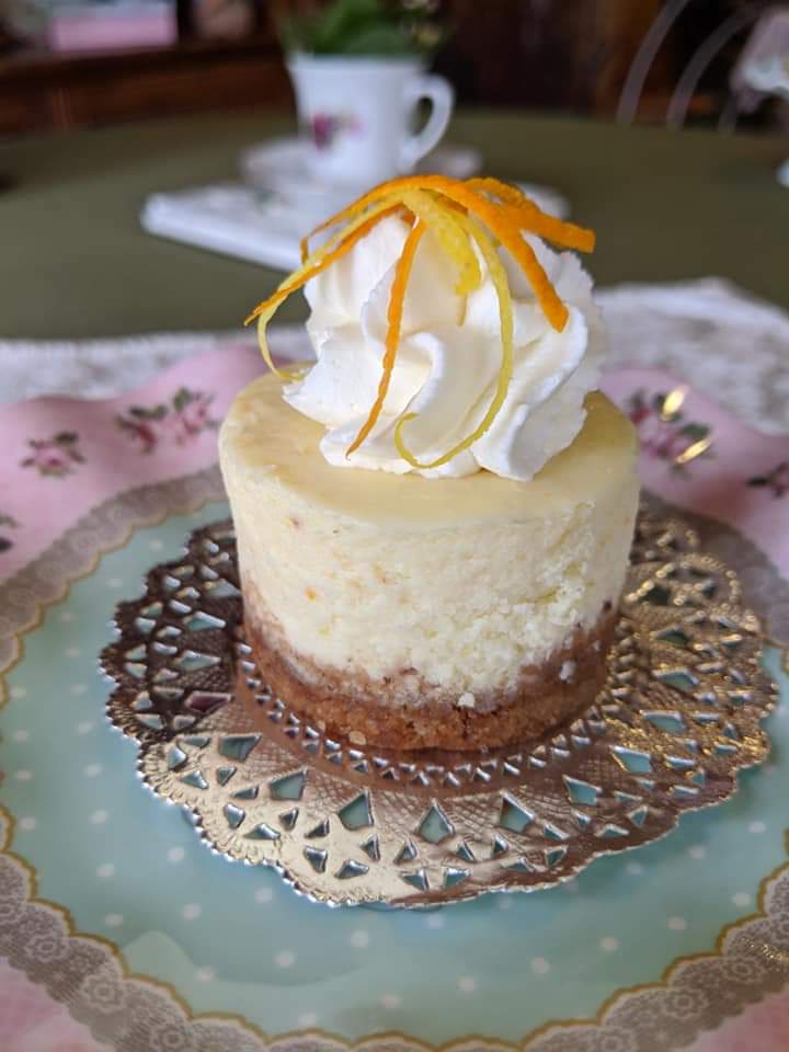 Order Petite Cheescake food online from All Things Tea store, Camarillo on bringmethat.com