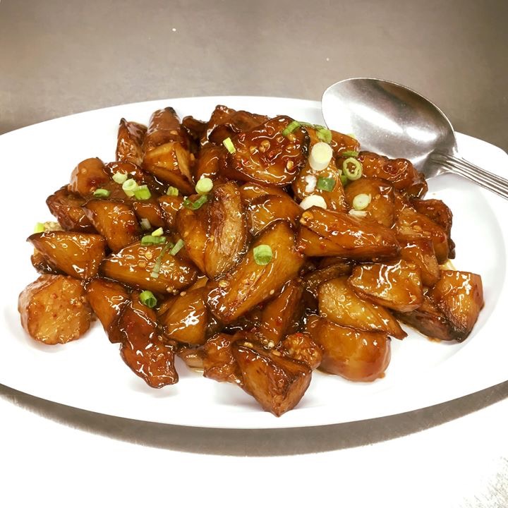 Order 65. Sichuan Eggplant food online from China Kitchen store, Ventura on bringmethat.com