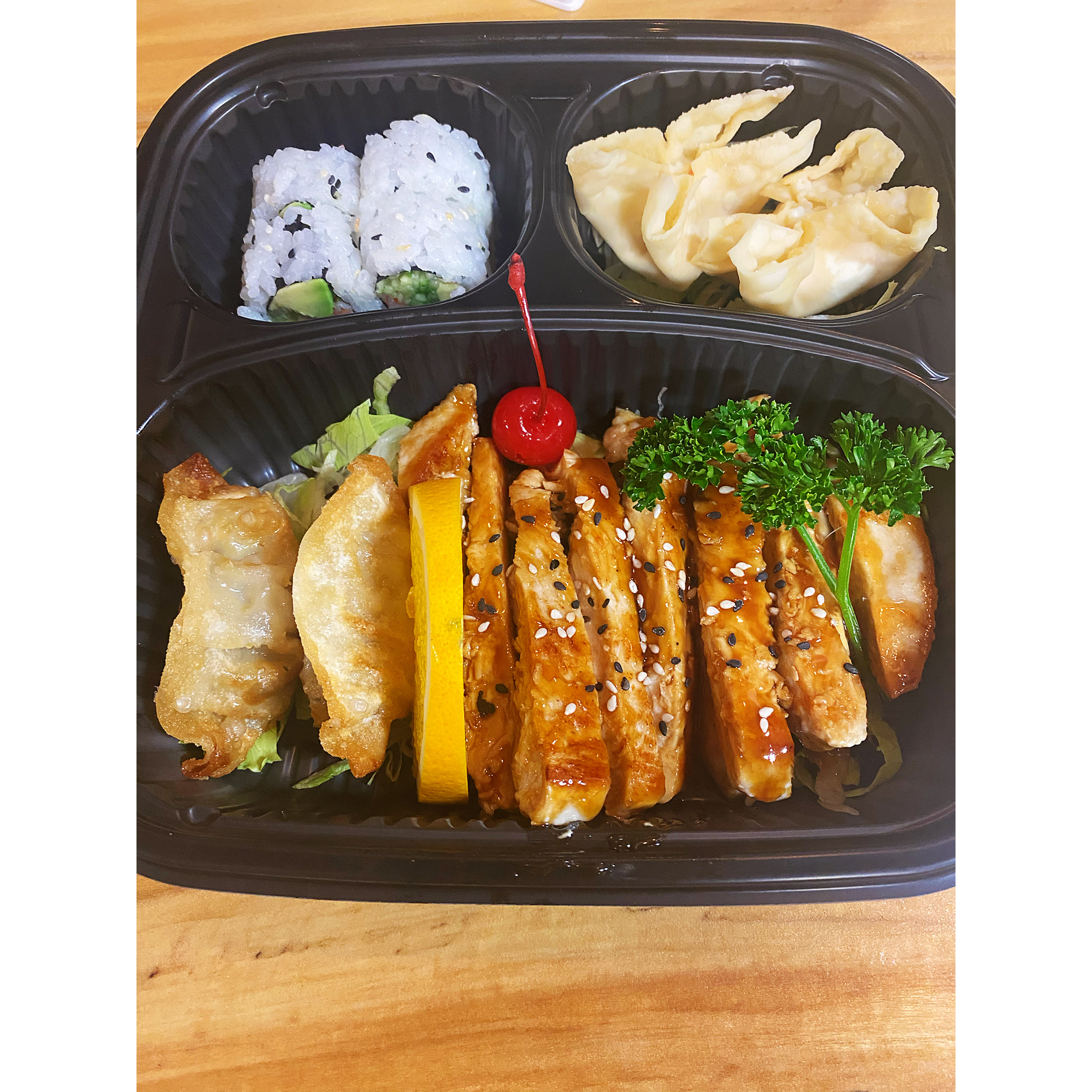 Order Chicken Teriaki Bento Box food online from Sushi8 store, Santa Fe on bringmethat.com