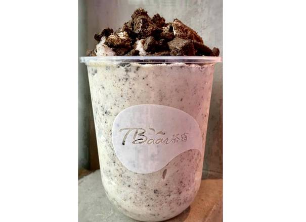 Order Oreo Milk Frappe with Oreo Crumbles  food online from Tbaar store, Chicago on bringmethat.com