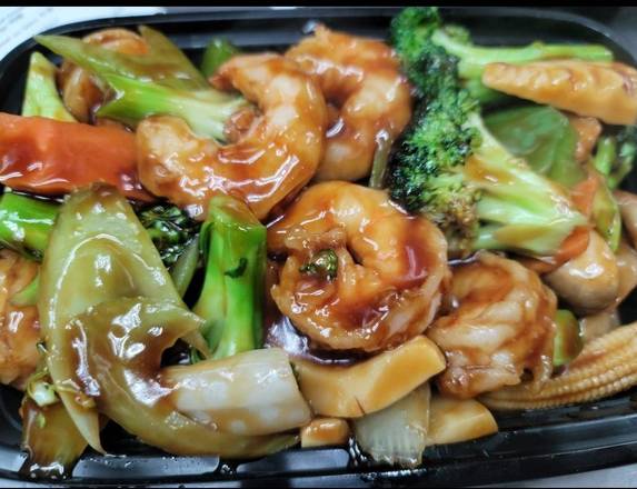 Order 121. Shrimp with Garlic Sauce (Spicy) 鱼香虾 food online from Mr. Wonton store, Egg Harbor Township on bringmethat.com