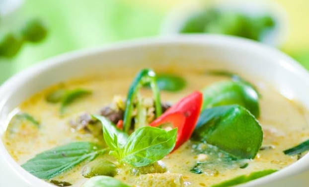Order Green Curry food online from I Love Pad Thai store, Omaha on bringmethat.com