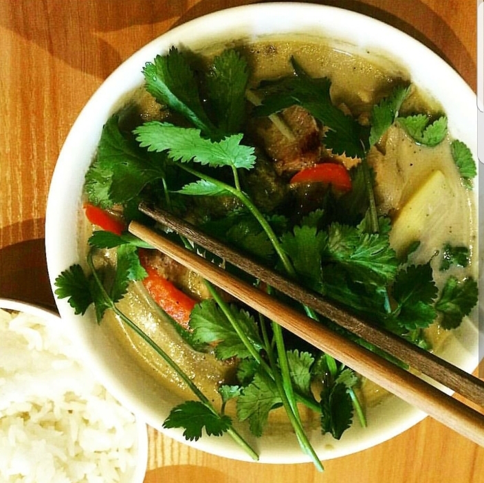 Order Green or Red Curry with side of rice food online from Saigon Sisters store, Chicago on bringmethat.com