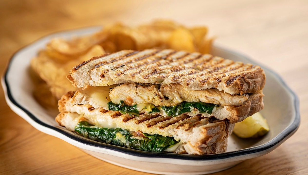 Order Florentine Panini food online from Eggy's store, Chicago on bringmethat.com